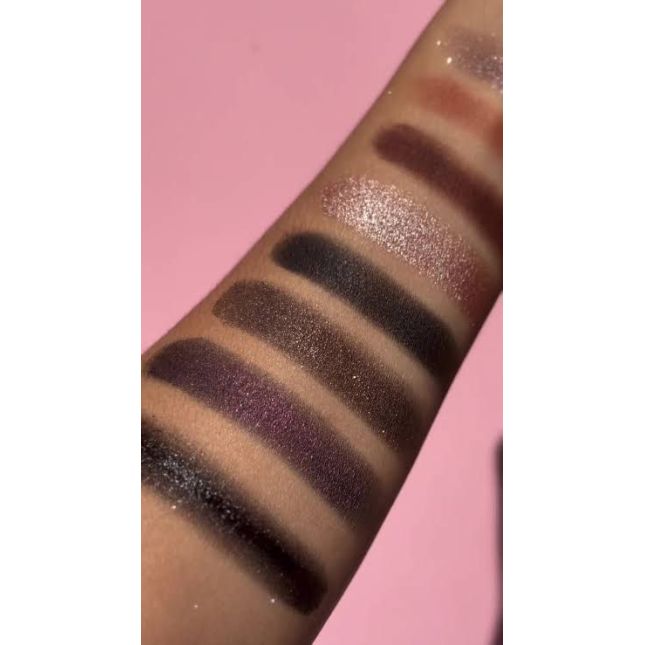 Paleta de sombras Obsidian Precious  - Ruby Rose